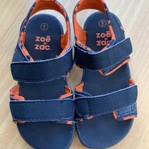 Zoe & Zac Velcro Sandals